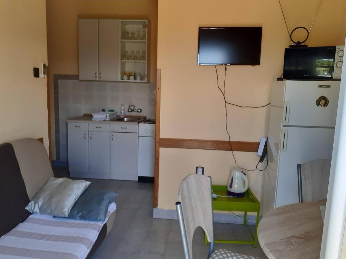 Apartments Pavlovic Linardići エクステリア 写真